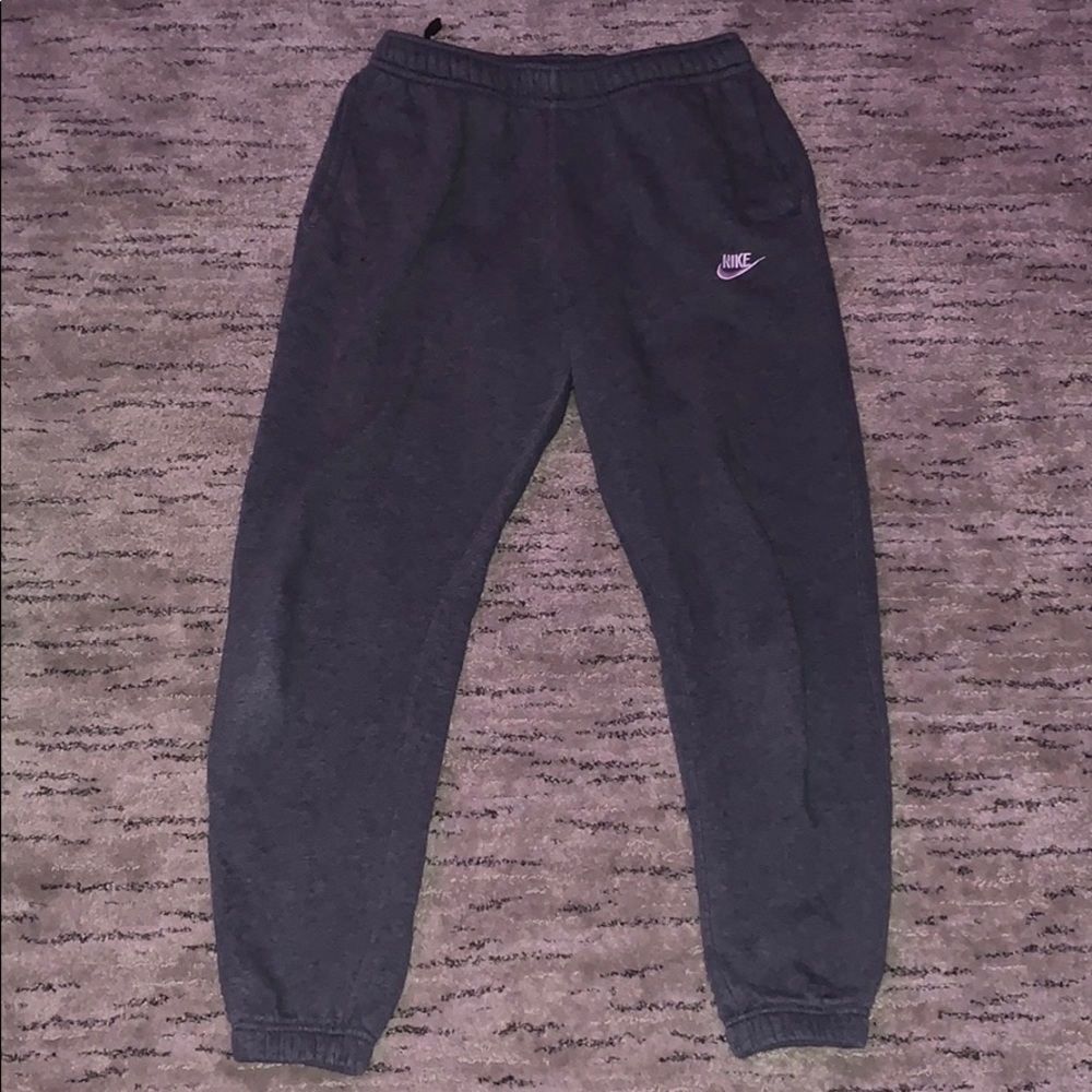 grey nike sweats